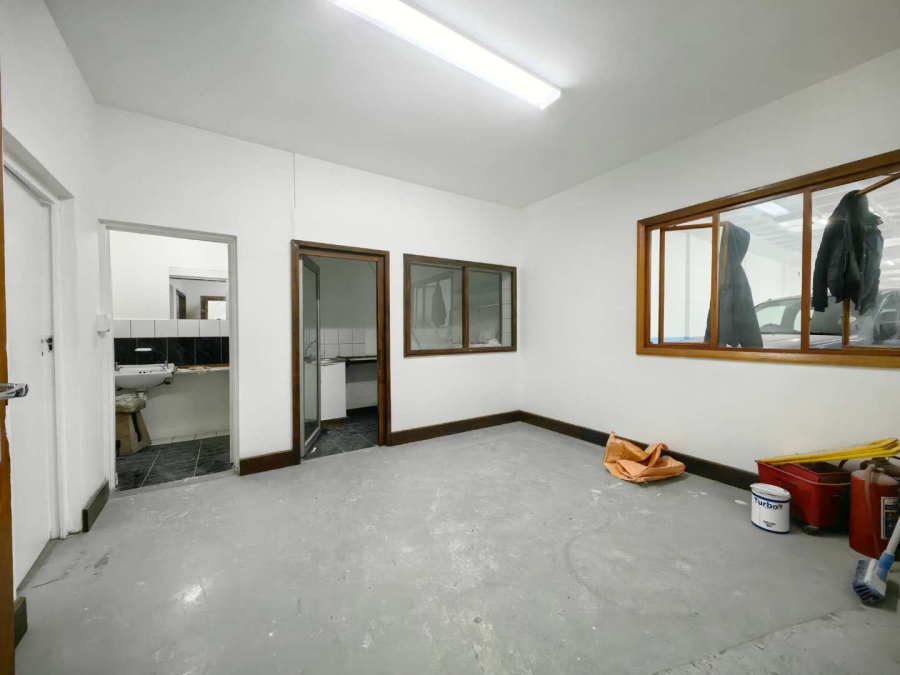 To Let commercial Property for Rent in Woodstock Western Cape